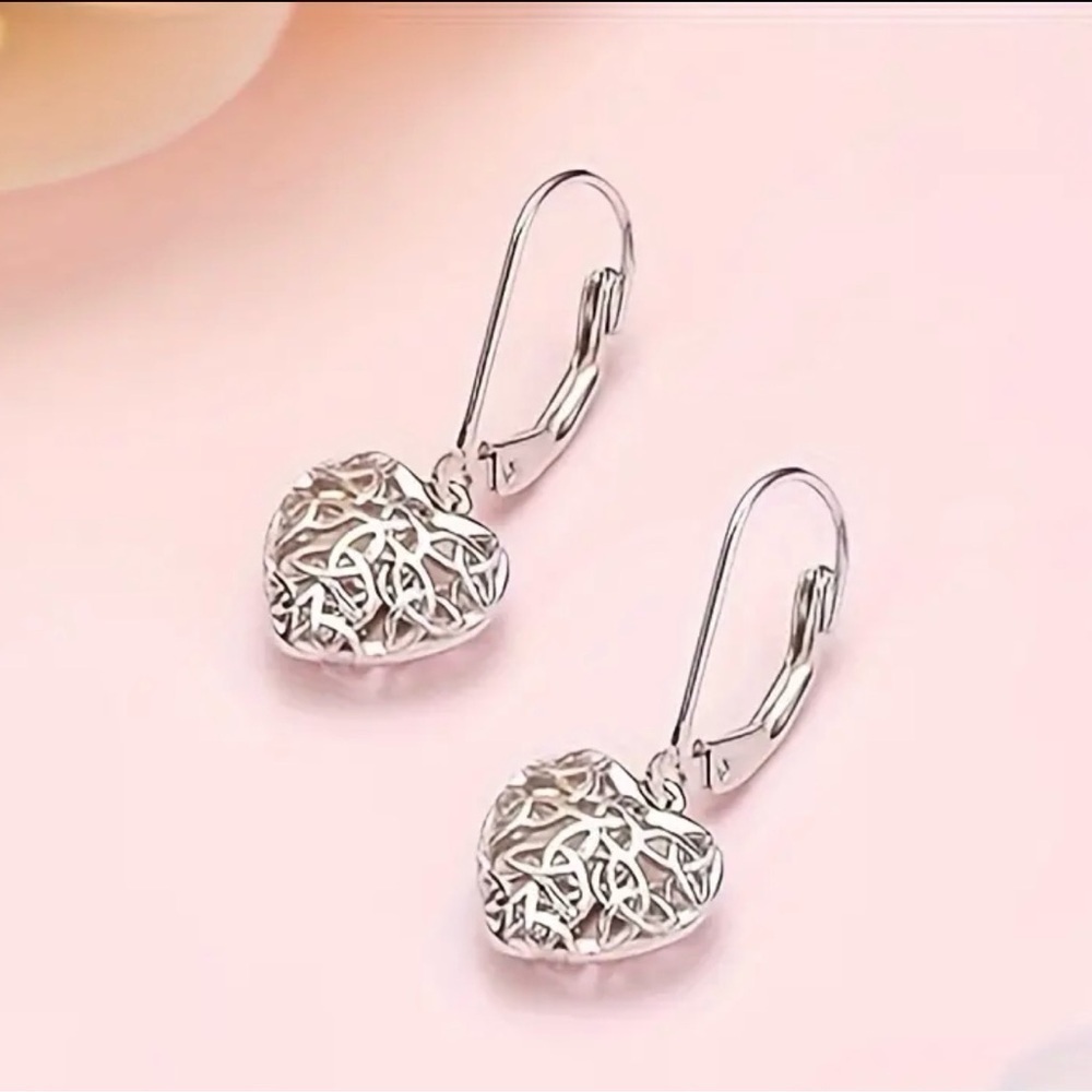 Sterling Silver Hollow Heart Drop Filigree Dangle Earrings - NWT - Picture 3 of 6